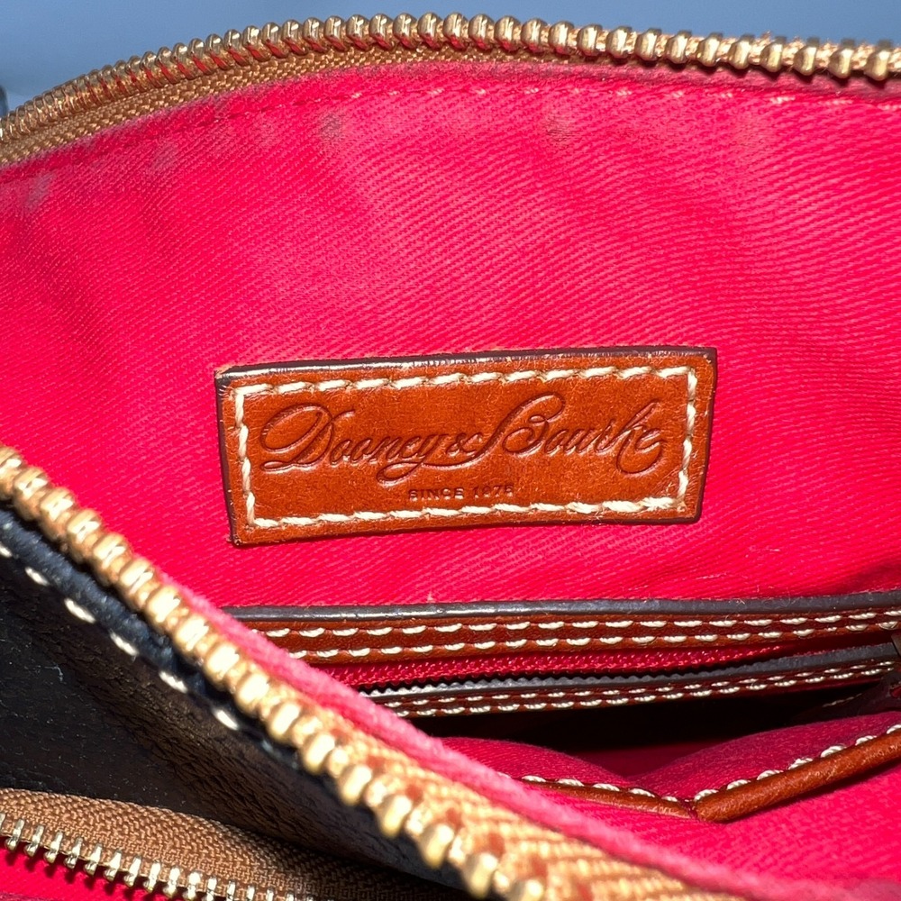 Dooney‎ & Bourke Black & Brown Pebble Grain Crossbody Bag Purse - Picture 9 of 16